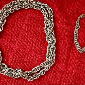 Classic and elegant Silver Chain and Brilliant Crystal Bracelet